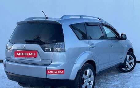 Mitsubishi Outlander III рестайлинг 3, 2008 год, 1 111 000 рублей, 6 фотография