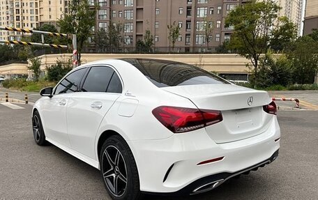 Mercedes-Benz A-Класс, 2022 год, 2 390 000 рублей, 7 фотография