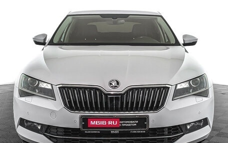 Skoda Superb III рестайлинг, 2017 год, 2 830 000 рублей, 2 фотография