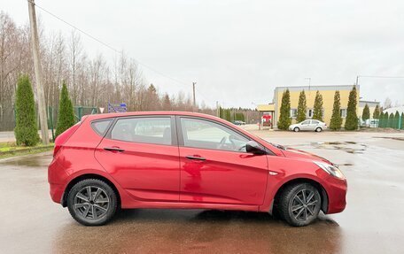 Hyundai Solaris II рестайлинг, 2012 год, 700 000 рублей, 3 фотография