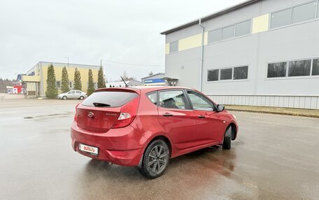 Hyundai Solaris II рестайлинг, 2012 год, 700 000 рублей, 2 фотография