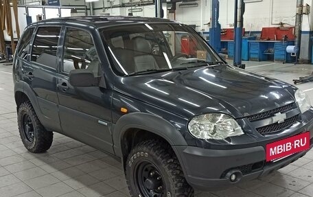 Chevrolet Niva I рестайлинг, 2009 год, 480 000 рублей, 2 фотография