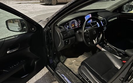 Honda Accord IX рестайлинг, 2013 год, 1 300 000 рублей, 9 фотография