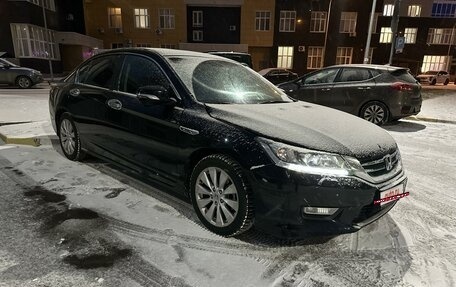 Honda Accord IX рестайлинг, 2013 год, 1 300 000 рублей, 6 фотография