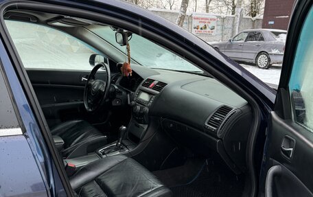 Honda Accord VII рестайлинг, 2006 год, 900 000 рублей, 7 фотография