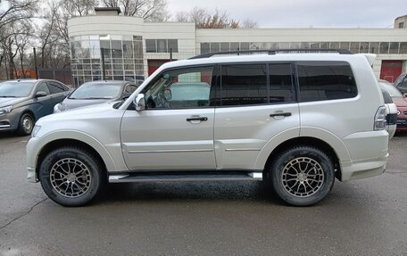 Mitsubishi Pajero IV, 2019 год, 3 780 000 рублей, 2 фотография