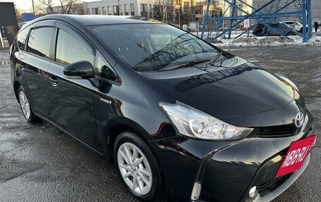 Toyota Prius Alpha I (ZVW40/41), 2015 год, 1 550 000 рублей, 2 фотография