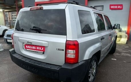 Jeep Liberty (Patriot), 2008 год, 756 000 рублей, 28 фотография