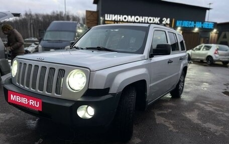 Jeep Liberty (Patriot), 2008 год, 756 000 рублей, 30 фотография