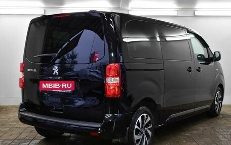 Peugeot Traveller I, 2021 год, 3 190 000 рублей, 8 фотография