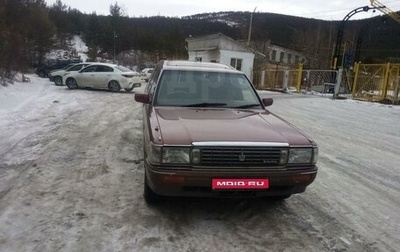 Toyota Crown, 1990 год, 450 000 рублей, 1 фотография