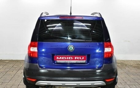 Skoda Yeti I рестайлинг, 2010 год, 700 000 рублей, 3 фотография