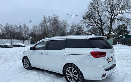 KIA Carnival III, 2019 год, 3 450 000 рублей, 3 фотография