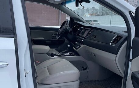 KIA Carnival III, 2019 год, 3 450 000 рублей, 8 фотография