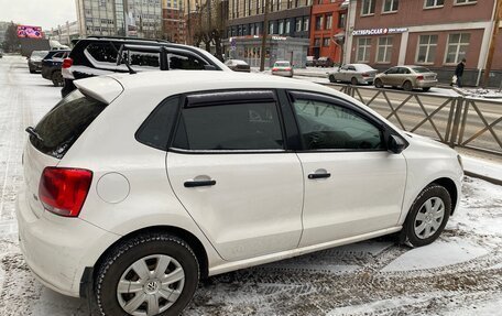 Volkswagen Polo VI (EU Market), 2010 год, 630 000 рублей, 3 фотография