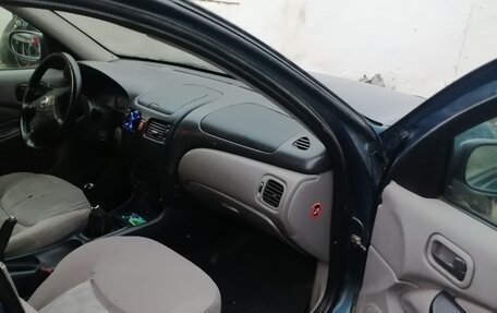 Nissan Almera, 2001 год, 150 000 рублей, 6 фотография