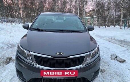 KIA Rio III рестайлинг, 2014 год, 980 000 рублей, 3 фотография