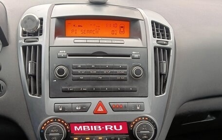 KIA cee'd I рестайлинг, 2008 год, 700 000 рублей, 8 фотография