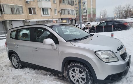 Chevrolet Orlando I, 2012 год, 970 000 рублей, 4 фотография