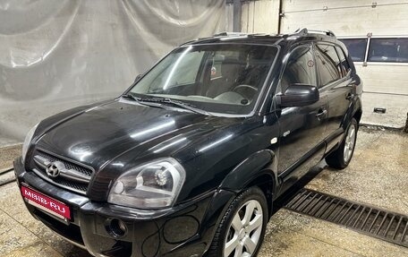 Hyundai Tucson III, 2008 год, 950 000 рублей, 2 фотография