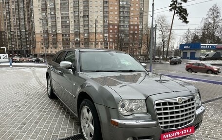 Chrysler 300C II, 2006 год, 1 510 000 рублей, 5 фотография