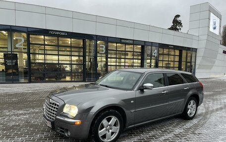 Chrysler 300C II, 2006 год, 1 510 000 рублей, 38 фотография