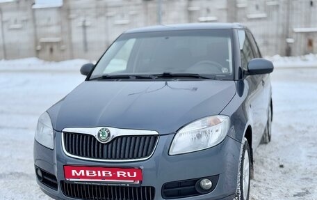 Skoda Fabia II, 2009 год, 570 000 рублей, 2 фотография