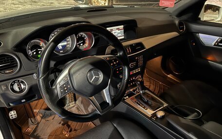 Mercedes-Benz C-Класс, 2013 год, 1 750 000 рублей, 9 фотография