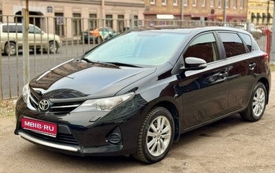 Toyota Auris II, 2014 год, 1 370 000 рублей, 1 фотография