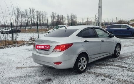 Hyundai Solaris II рестайлинг, 2012 год, 730 000 рублей, 5 фотография