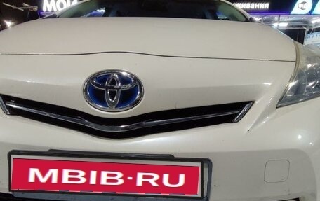 Toyota Prius, 2012 год, 1 300 000 рублей, 1 фотография