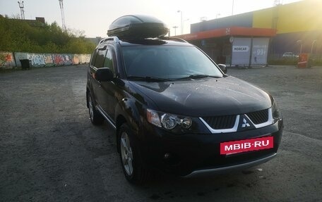 Mitsubishi Outlander III рестайлинг 3, 2008 год, 1 430 000 рублей, 2 фотография