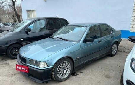 BMW 3 серия, 1994 год, 455 000 рублей, 3 фотография