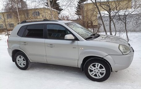 Hyundai Tucson III, 2007 год, 980 000 рублей, 1 фотография