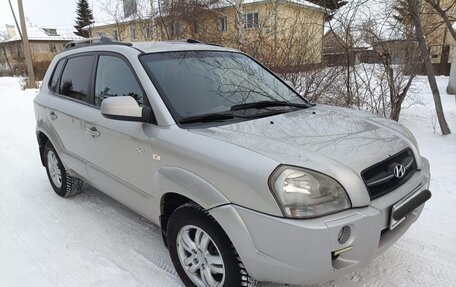 Hyundai Tucson III, 2007 год, 980 000 рублей, 2 фотография