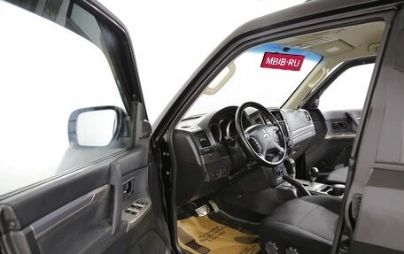 Mitsubishi Pajero IV, 2015 год, 2 995 000 рублей, 5 фотография