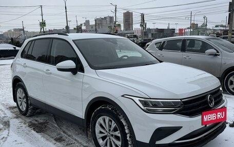 Volkswagen Tiguan II, 2021 год, 3 500 000 рублей, 3 фотография