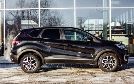 Renault Kaptur I рестайлинг, 2017 год, 1 490 800 рублей, 9 фотография