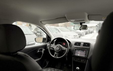 Volkswagen Polo VI (EU Market), 2011 год, 772 000 рублей, 13 фотография