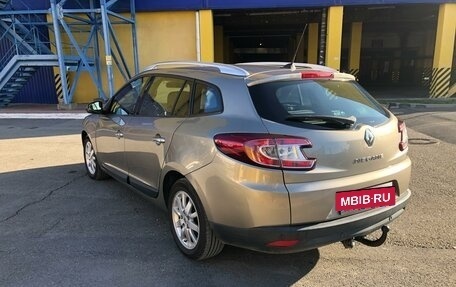 Renault Megane III, 2010 год, 890 000 рублей, 4 фотография