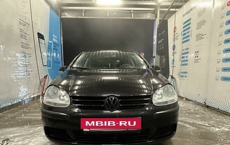 Volkswagen Golf V, 2005 год, 410 000 рублей, 3 фотография