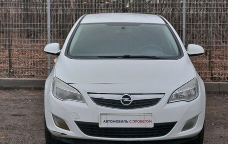 Opel Astra J, 2011 год, 700 000 рублей, 2 фотография