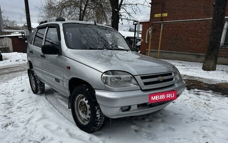 Chevrolet Niva I рестайлинг, 2006 год, 259 000 рублей, 2 фотография