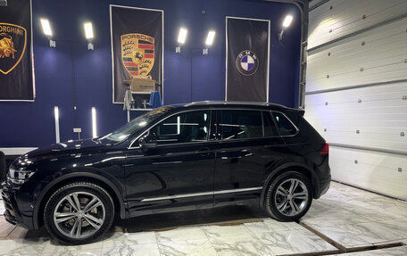 Volkswagen Tiguan II, 2018 год, 3 400 000 рублей, 3 фотография