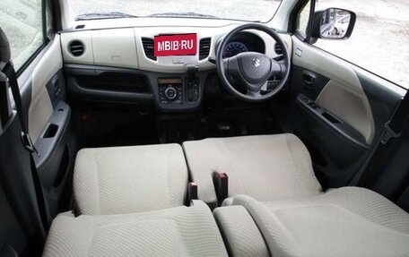 Suzuki Wagon R V, 2013 год, 560 016 рублей, 9 фотография