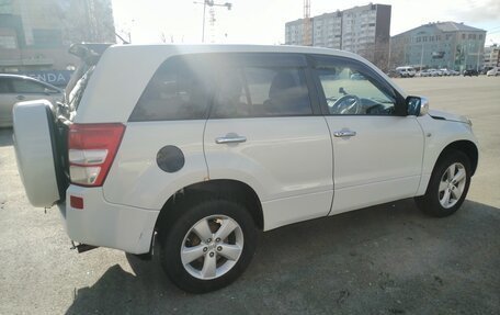 Suzuki Escudo III, 2005 год, 700 000 рублей, 4 фотография