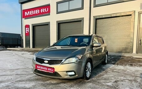 KIA cee'd I рестайлинг, 2012 год, 989 000 рублей, 2 фотография