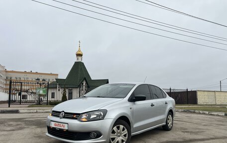 Volkswagen Polo VI (EU Market), 2012 год, 680 000 рублей, 3 фотография