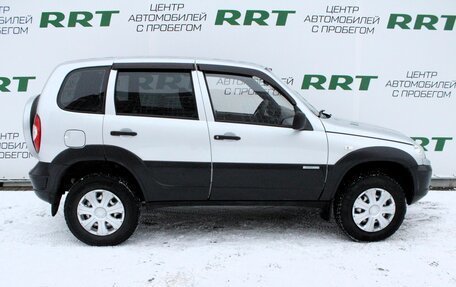 Chevrolet Niva I рестайлинг, 2011 год, 529 000 рублей, 2 фотография