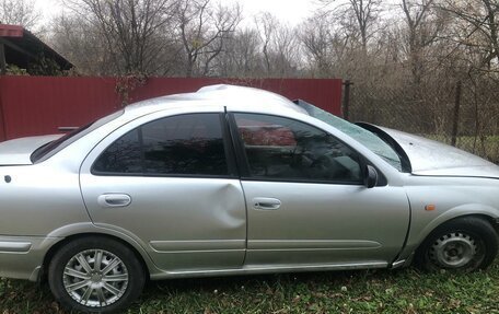 Nissan Sunny N16, 2001 год, 180 000 рублей, 4 фотография